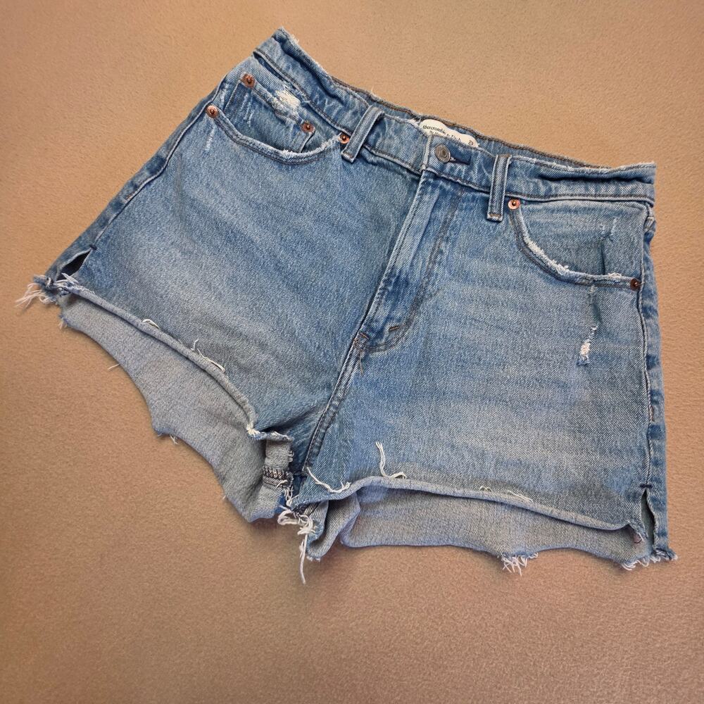 Abercrombie & Fitch High Rise Curve Love Denim Mom Shorts Sz 29/8